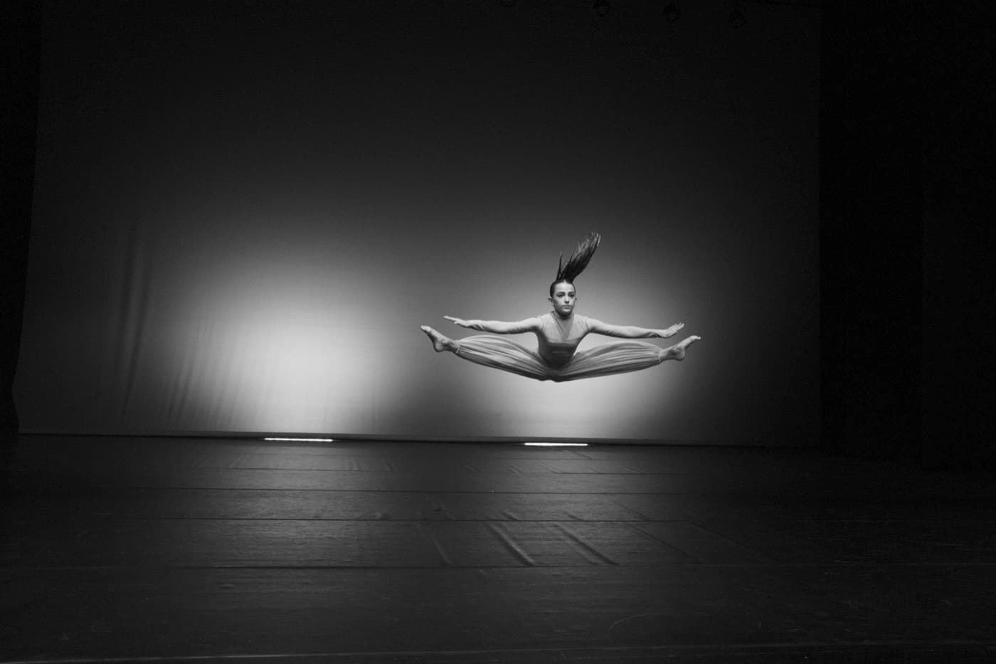 Dansa contemporània a l'Escola de Dansa Miriam Beltrán de Blanes