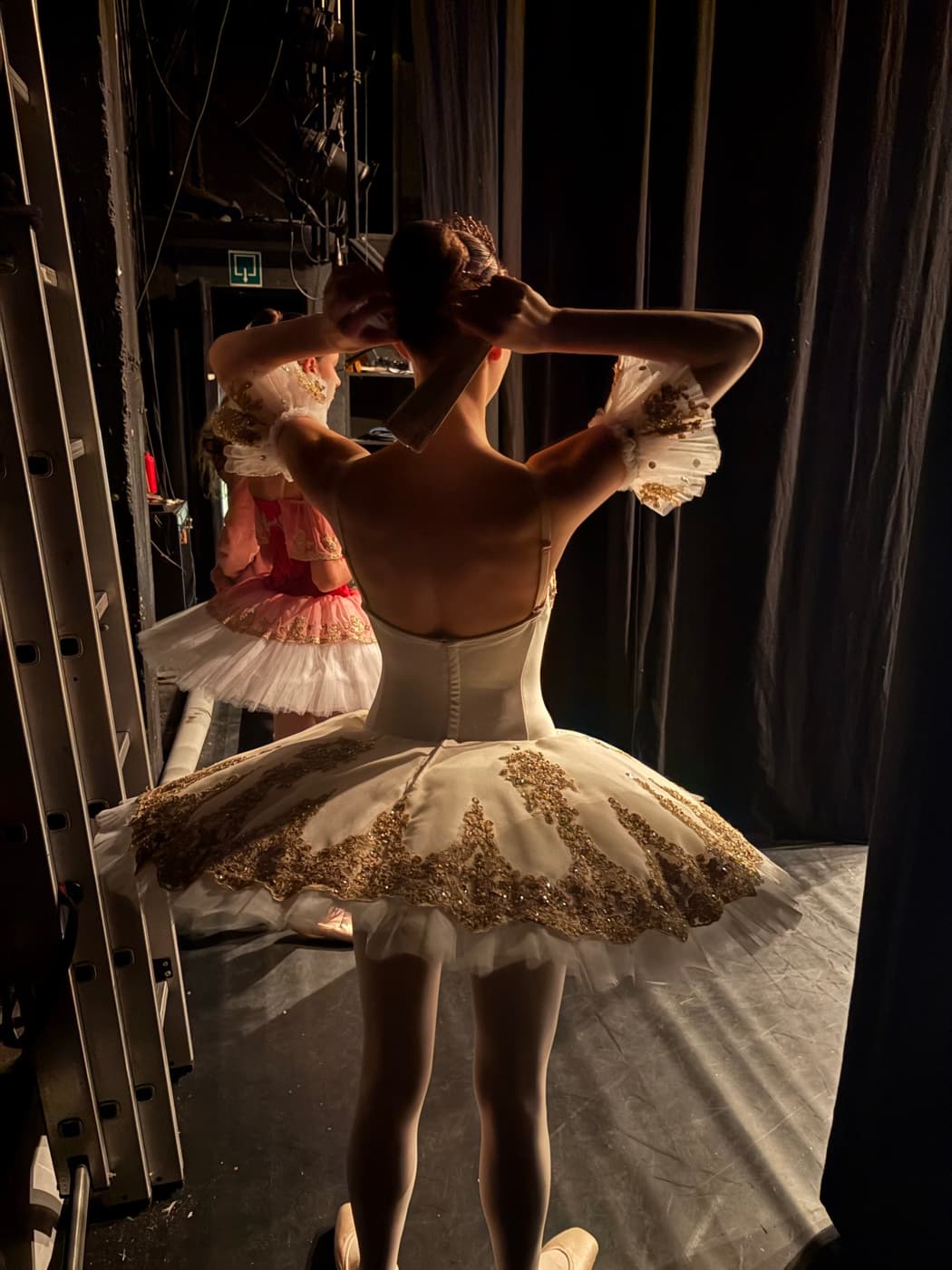 Alumnas de ballet y pre-ballet de la Escola de Dansa Miriam Beltrán