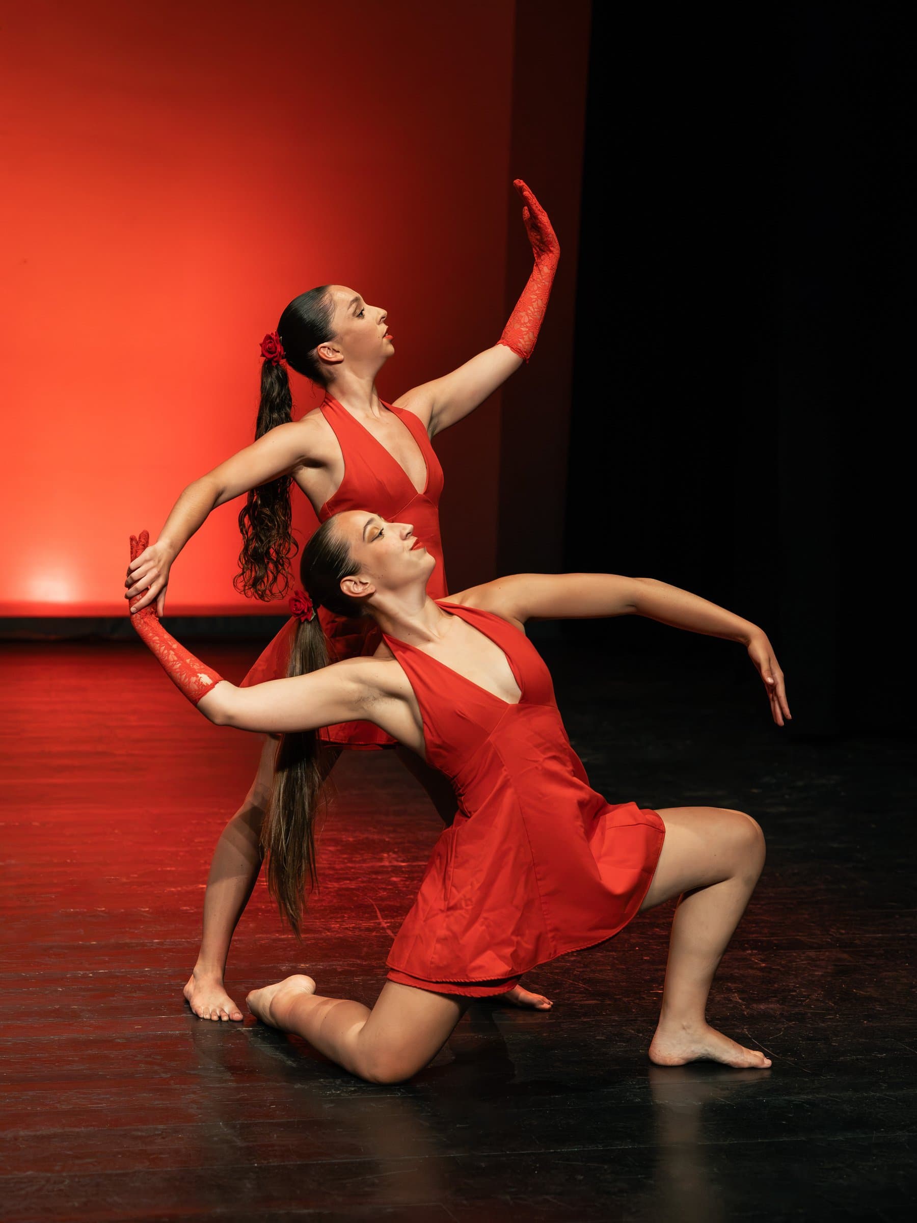 Alumnas de danza contemporánea y creativa de la Escola de Dansa Miriam Beltrán